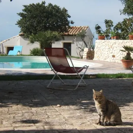 Mit Pool By Interhome Vakantiehuis